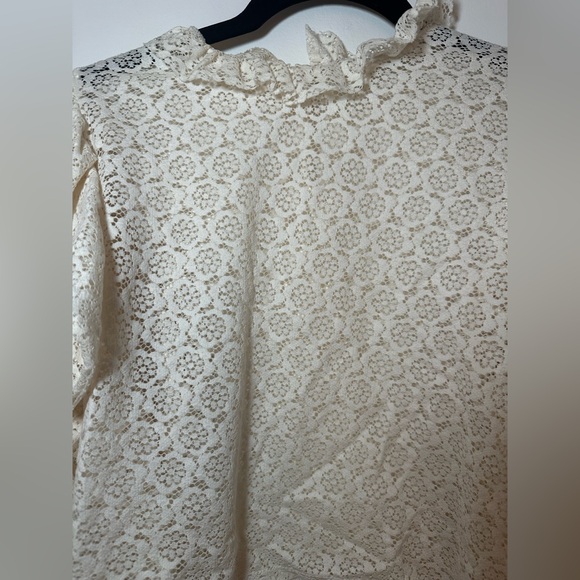 Zara Textured Weave Top with Ruffles - Picture 3 of 4